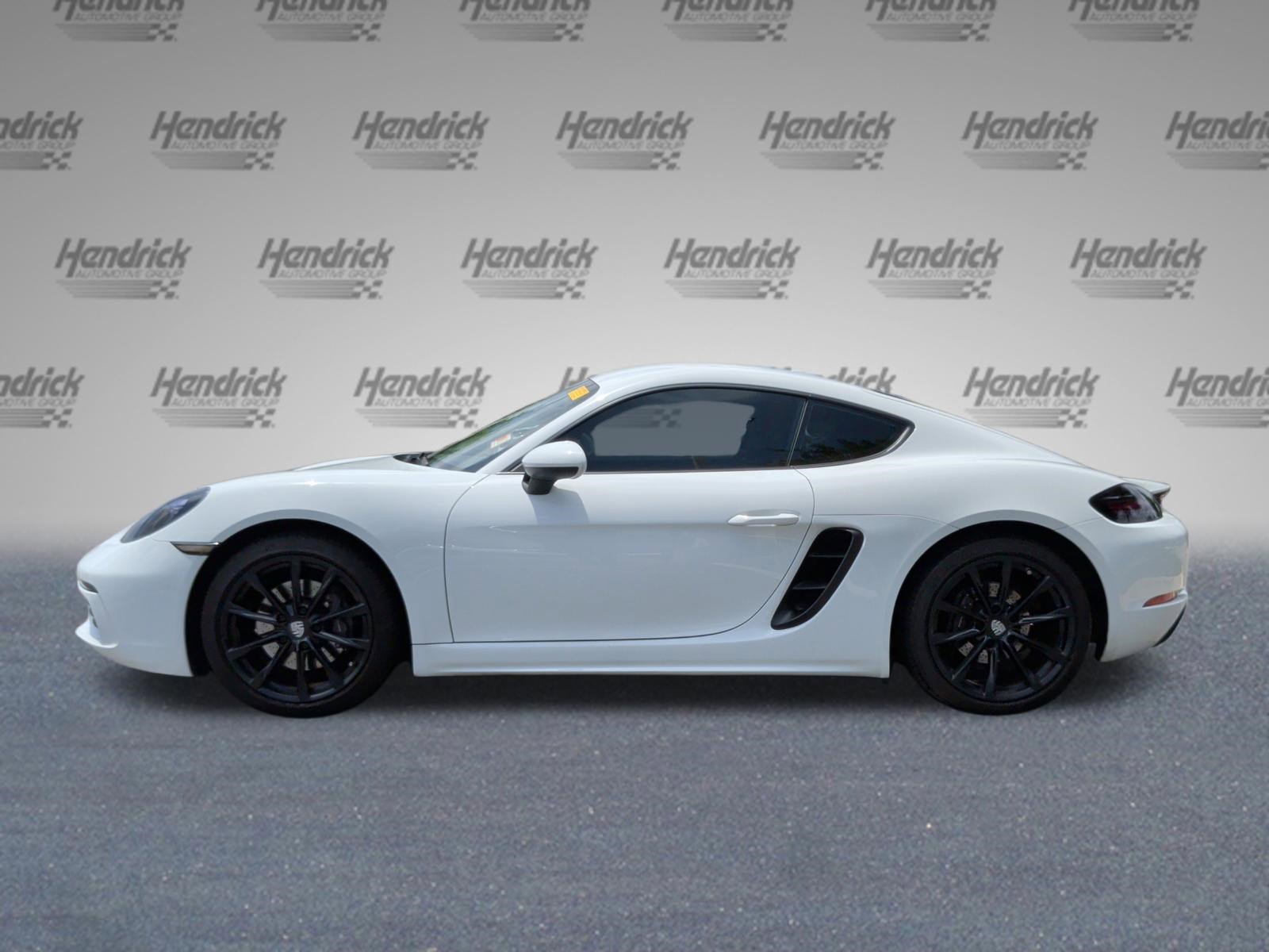 Used 2018 Porsche 718 Cayman RWD image 10