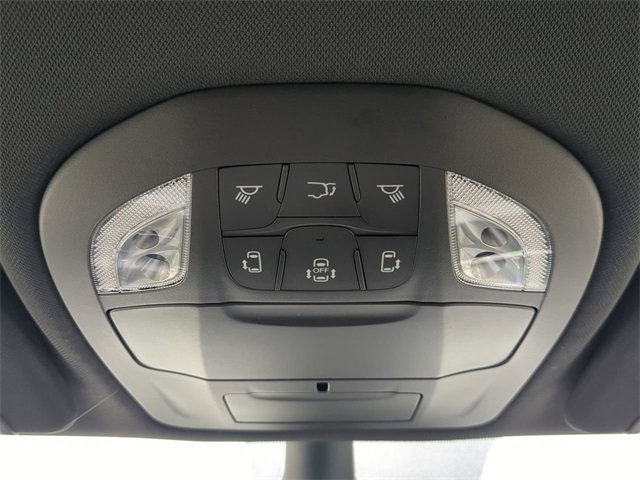New 2026 Chrysler Voyager LX image 24