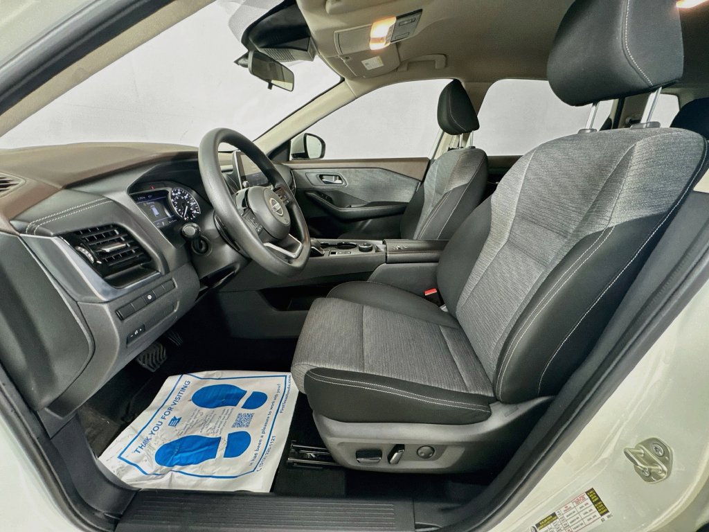 Used 2021 Nissan Rogue SV AWD/4WD image 21