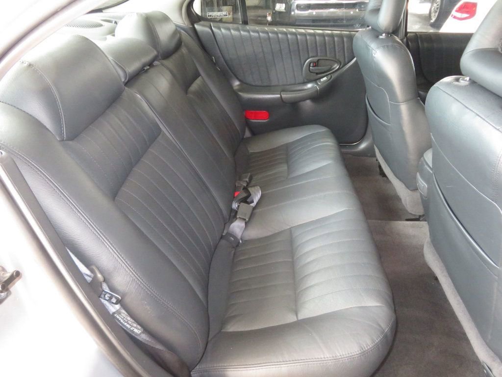 Used 2000 Pontiac Grand Prix GTP w/ Opt Pkg image 28