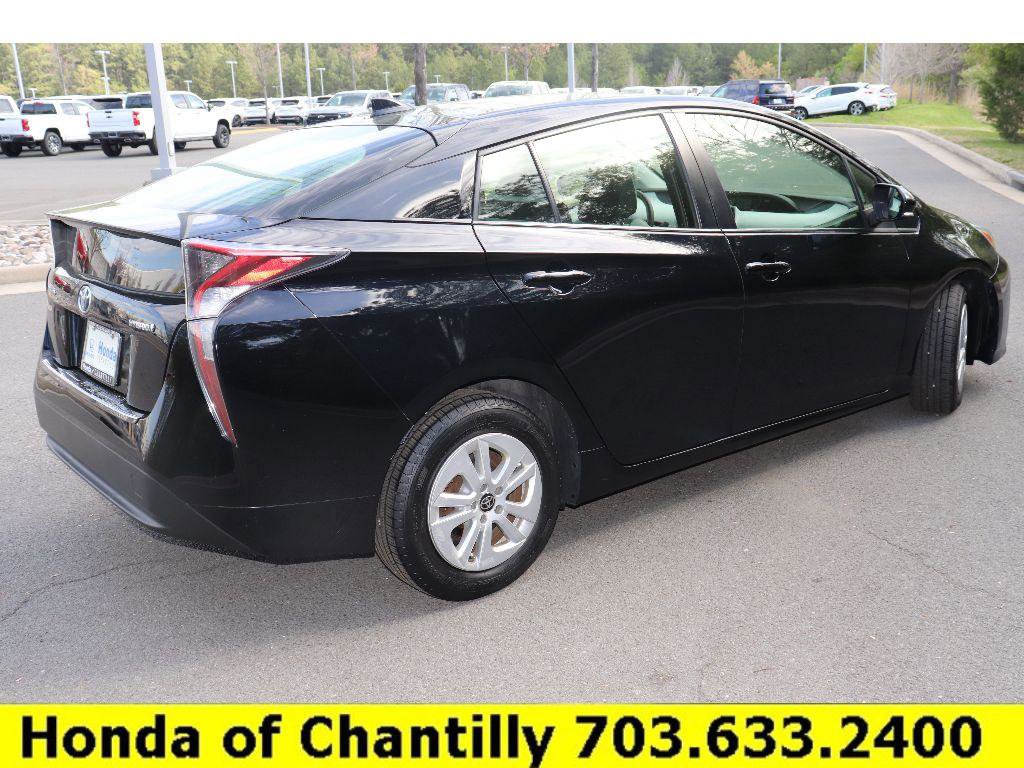 Used 2018 Toyota Prius One w/ Carpet Mat Package FWD image 10