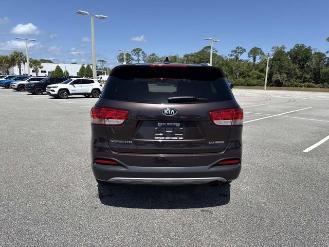 Used 2017 Kia Sorento EX w/ EX Premium Package image 4