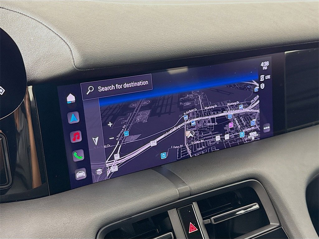 Used 2024 Porsche Taycan image 18