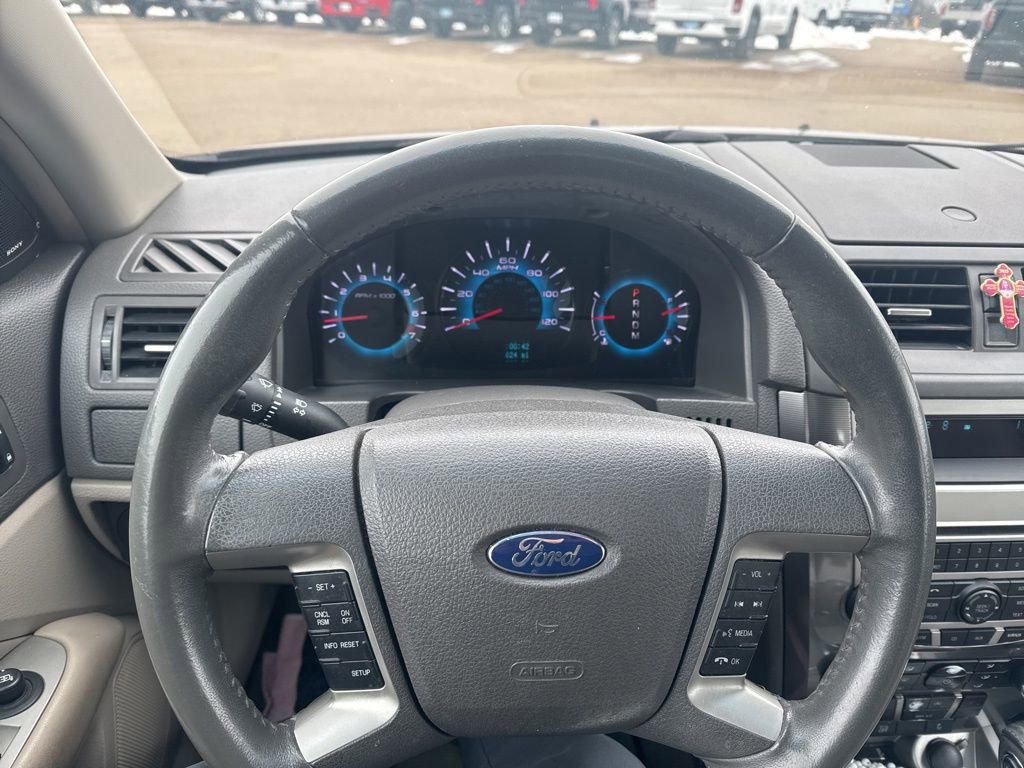 Used 2012 Ford Fusion SEL image 15