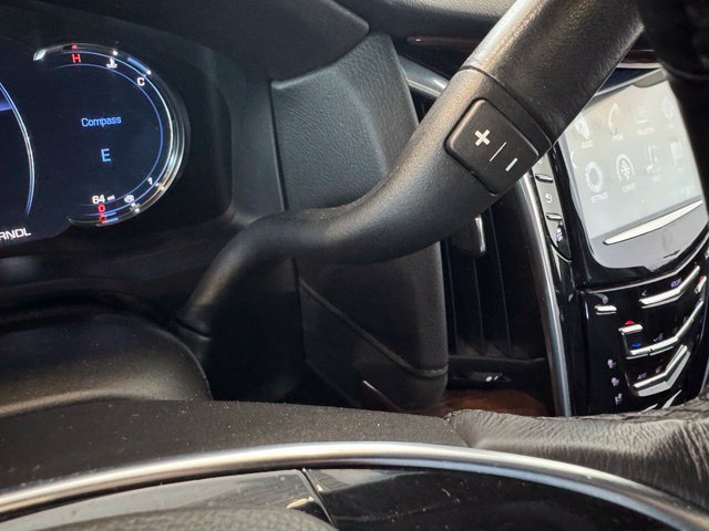 Used 2019 Cadillac Escalade Premium Luxury AWD/4WD image 32