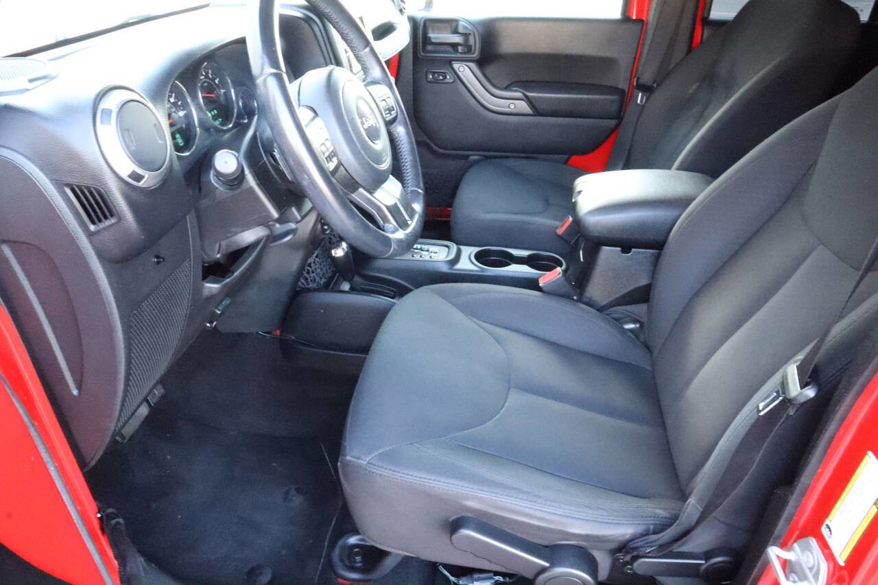 Used 2017 Jeep Wrangler Unlimited Sport w/ Quick Order Package 24S image 4