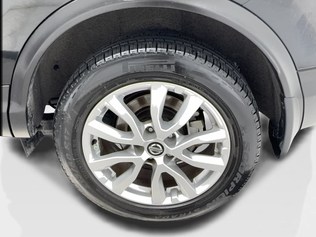 Used 2020 Nissan Rogue Sport SV FWD image 11