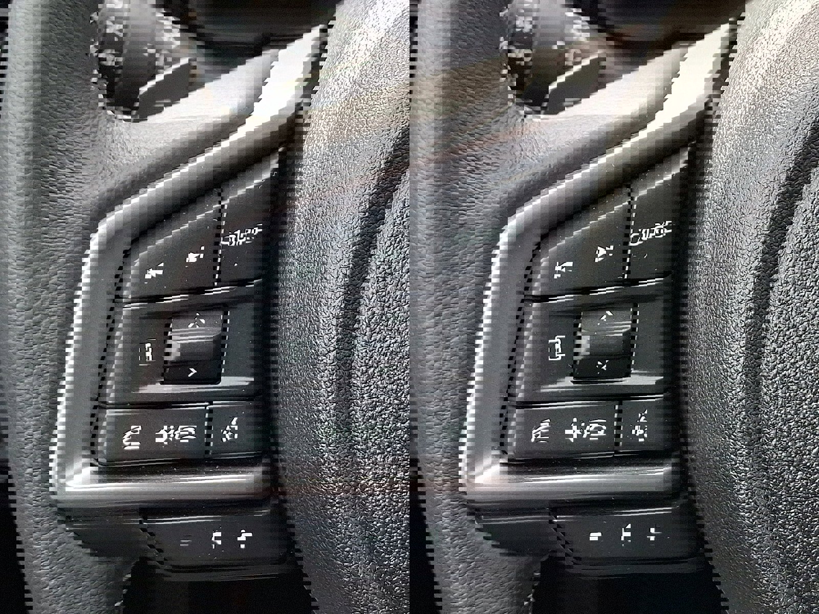 Certified 2025 Subaru Legacy Premium image 22