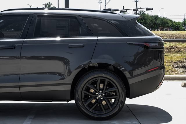 New 2026 Land Rover Range Rover Velar S AWD/4WD image 18