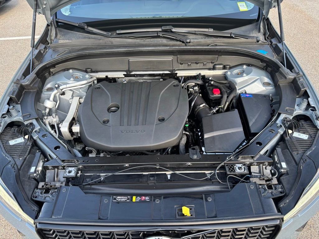 Certified 2023 Volvo XC60 B5 Plus w/ Climate Package image 29