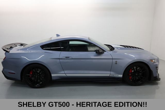 Used 2022 Ford Mustang Shelby GT500 w/ Technology Package image 12