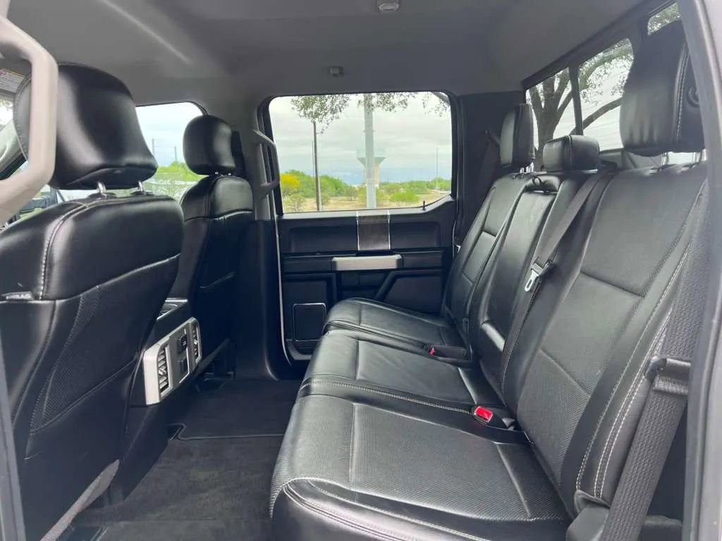 Used 2017 Ford F250 Lariat w/ Lariat Value Package RWD image 28