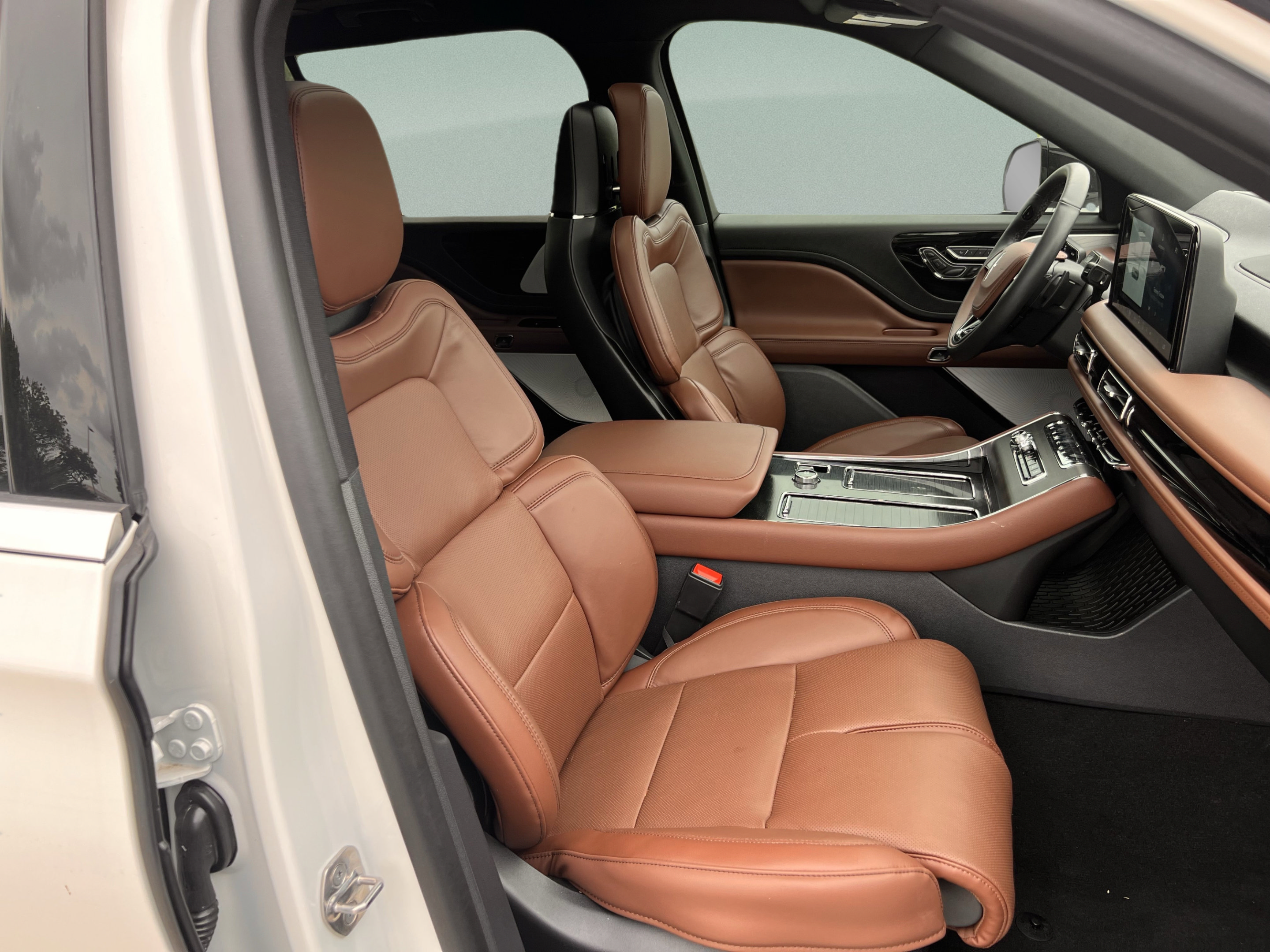 New 2026 Lincoln Aviator Reserve AWD/4WD image 22