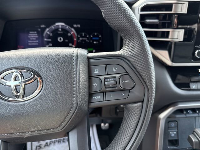 Used 2025 Toyota Sequoia Platinum image 25