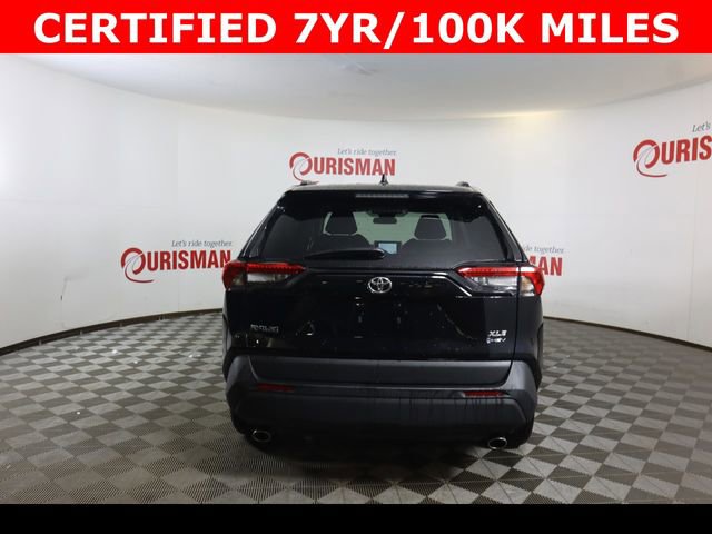 Used 2025 Toyota RAV4 XLE image 10