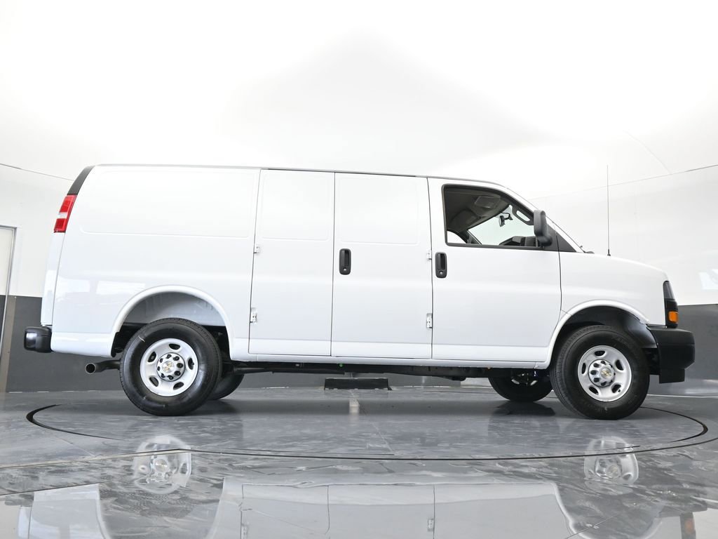 New 2025 Chevrolet Express 2500 w/ Driver Convenience Package image 50
