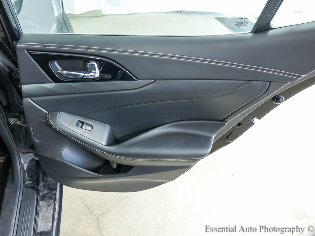 Used 2023 Nissan Maxima SV w/ Floor Mat Group FWD image 22