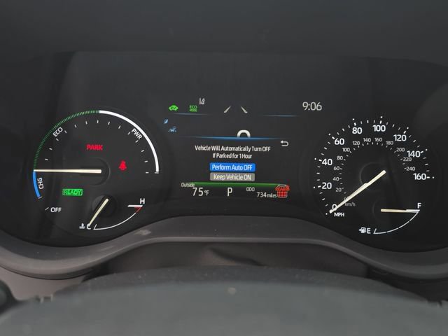 Used 2025 Toyota Sienna XLE image 20