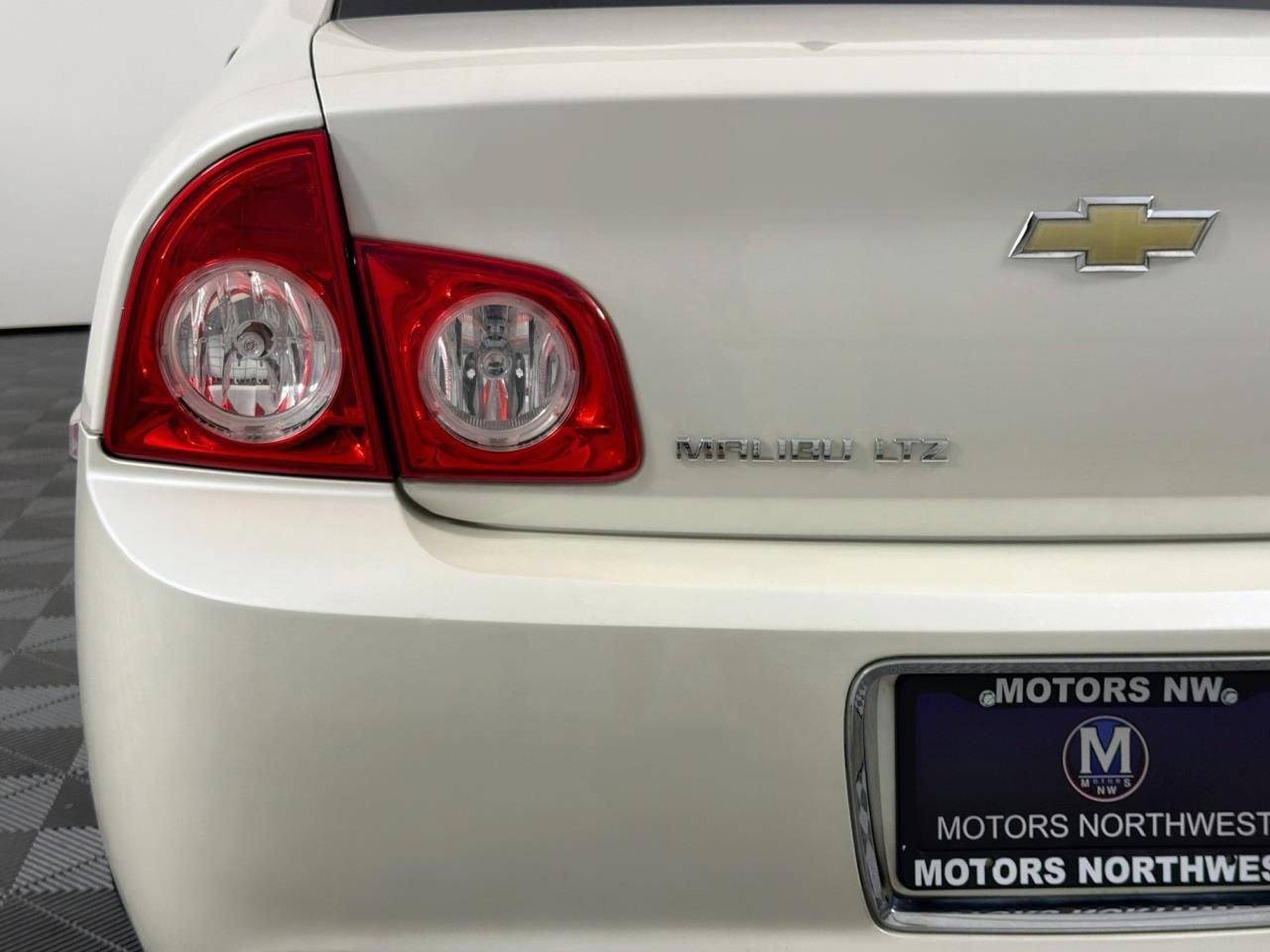Used 2012 Chevrolet Malibu LTZ FWD image 23