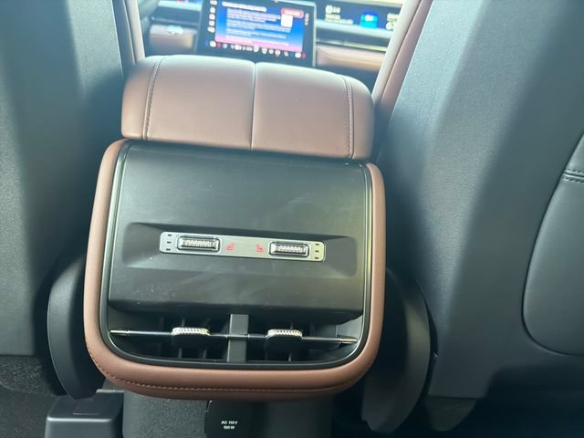 New 2026 Lincoln Nautilus Reserve AWD/4WD image 30
