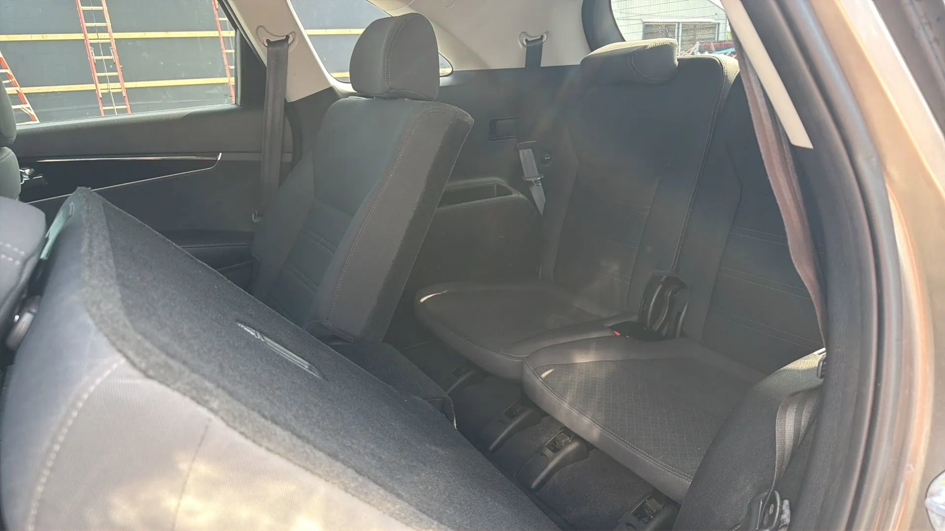 Used 2016 Kia Sorento AWD w/ LX Convenience Package image 18