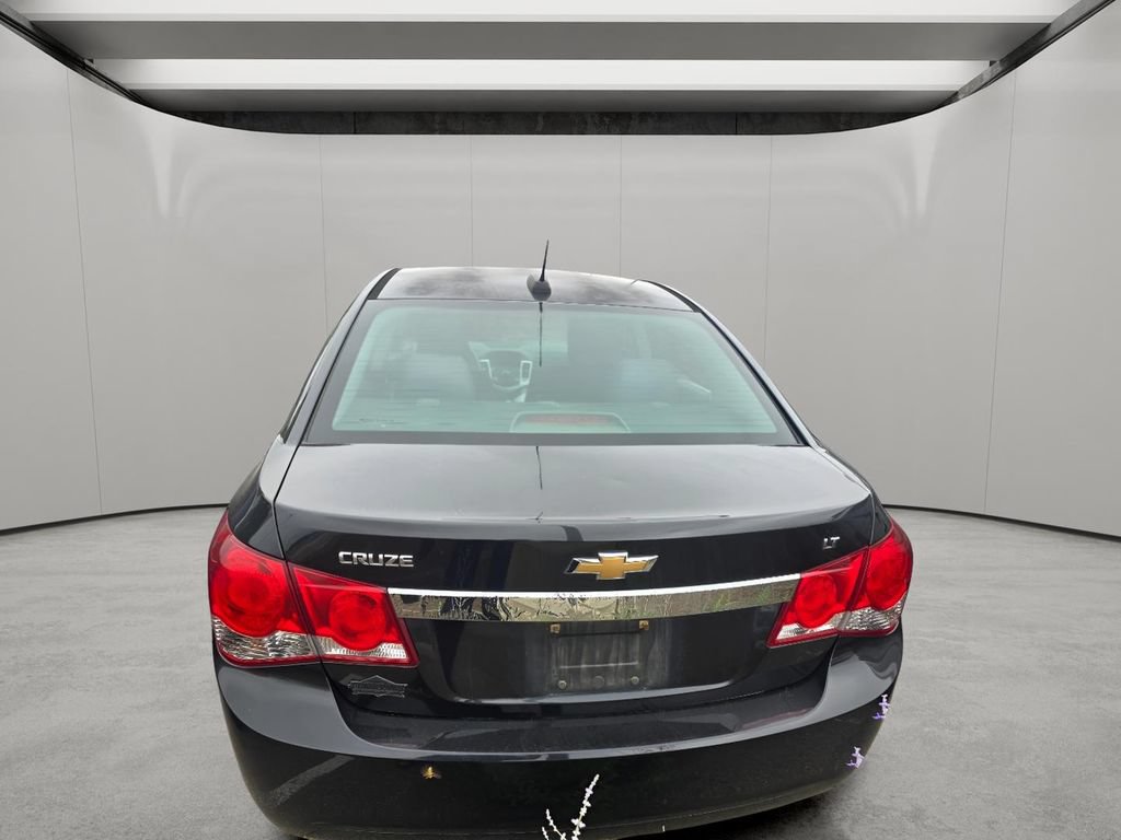 Used 2016 Chevrolet Cruze LT FWD image 6