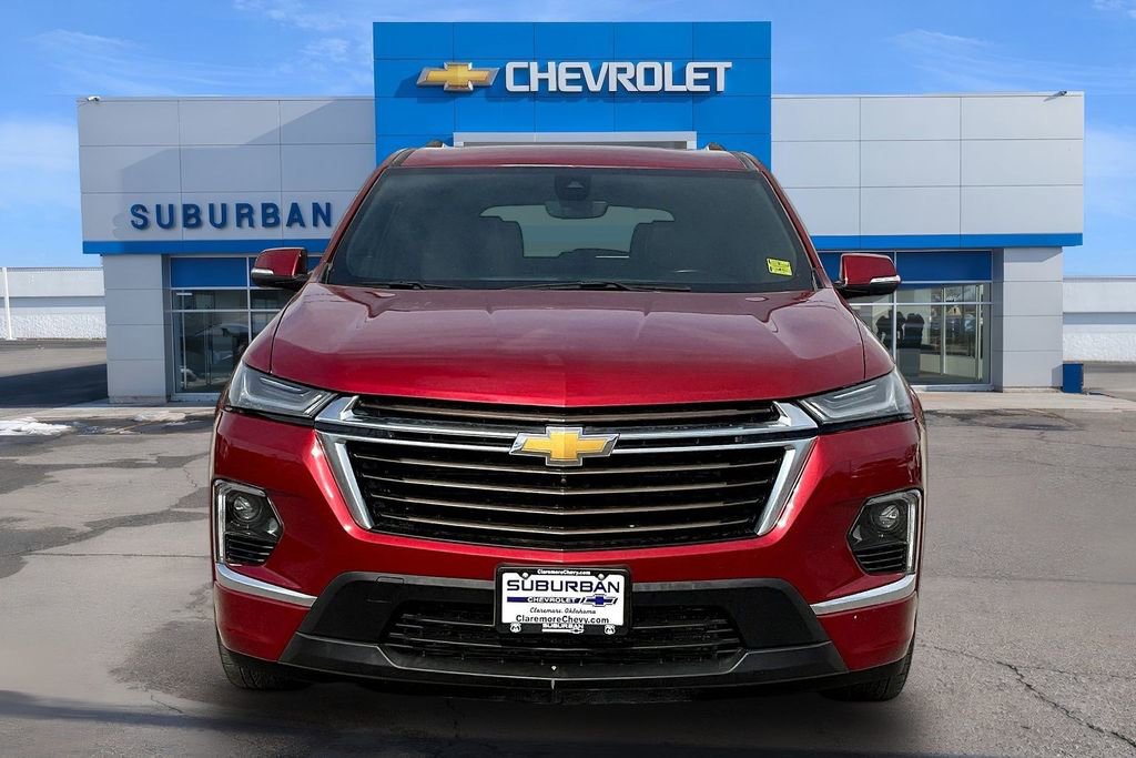 Used 2023 Chevrolet Traverse High Country image 3