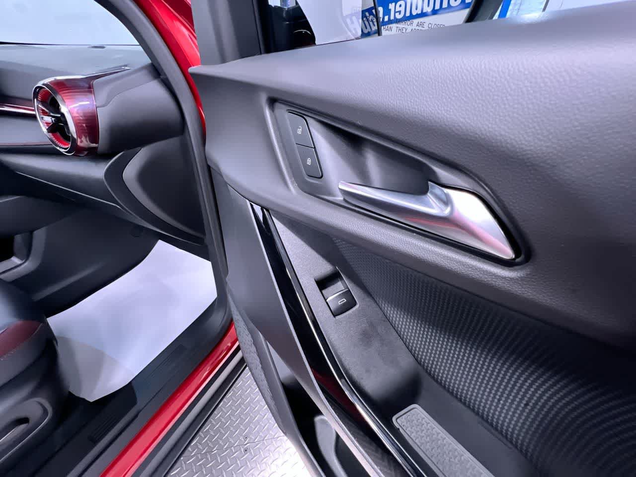 Used 2026 Chevrolet Equinox RS w/ Convenience Package III FWD image 37