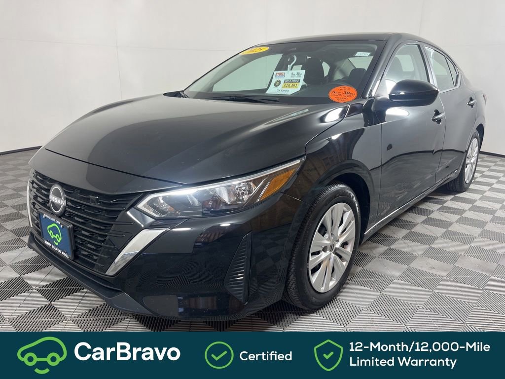 Used 2025 Nissan Sentra S image 11