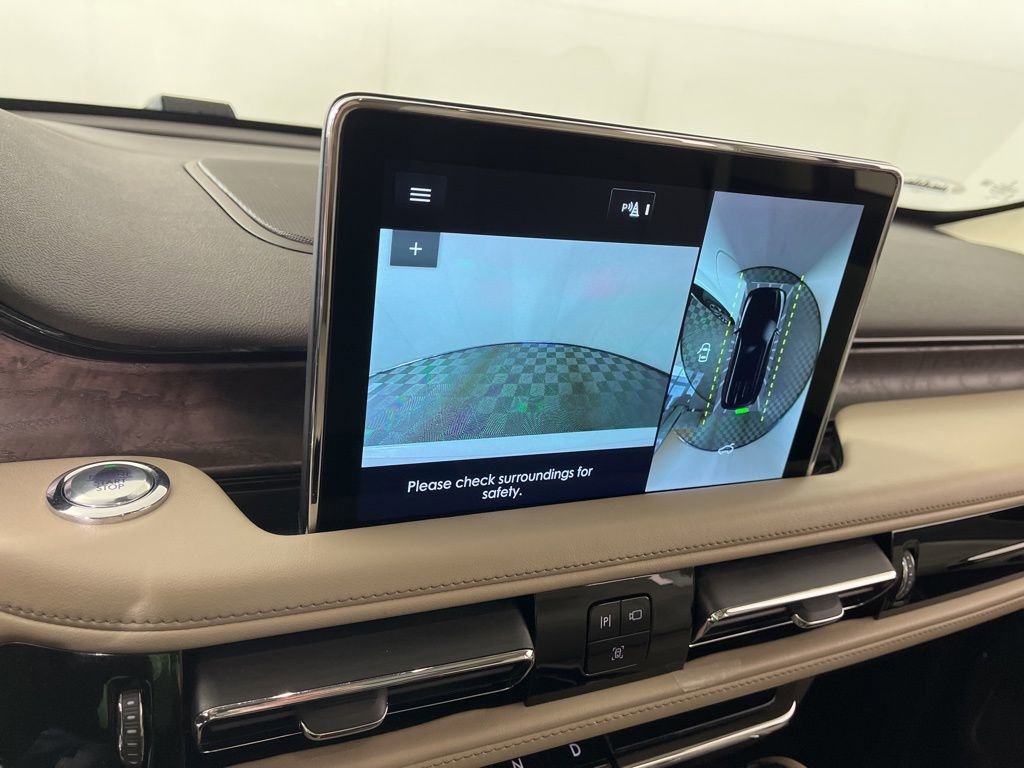 Used 2021 Lincoln Aviator Grand Touring w/ Elements Package Plus image 32