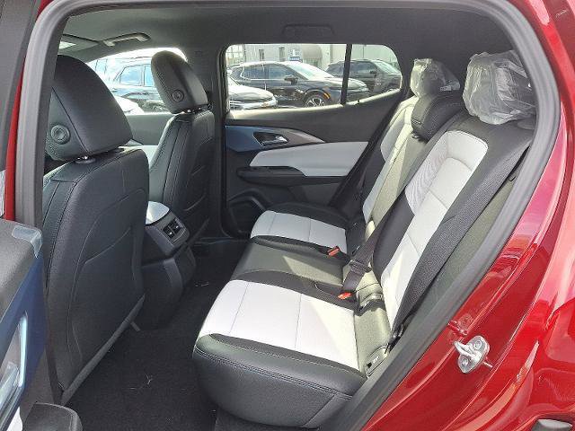 New 2026 Chevrolet Equinox EV LT image 5