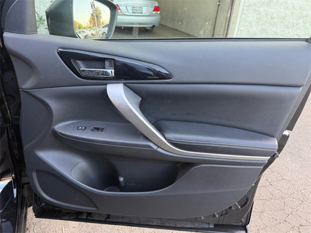 Used 2022 Mitsubishi Eclipse Cross SE image 24