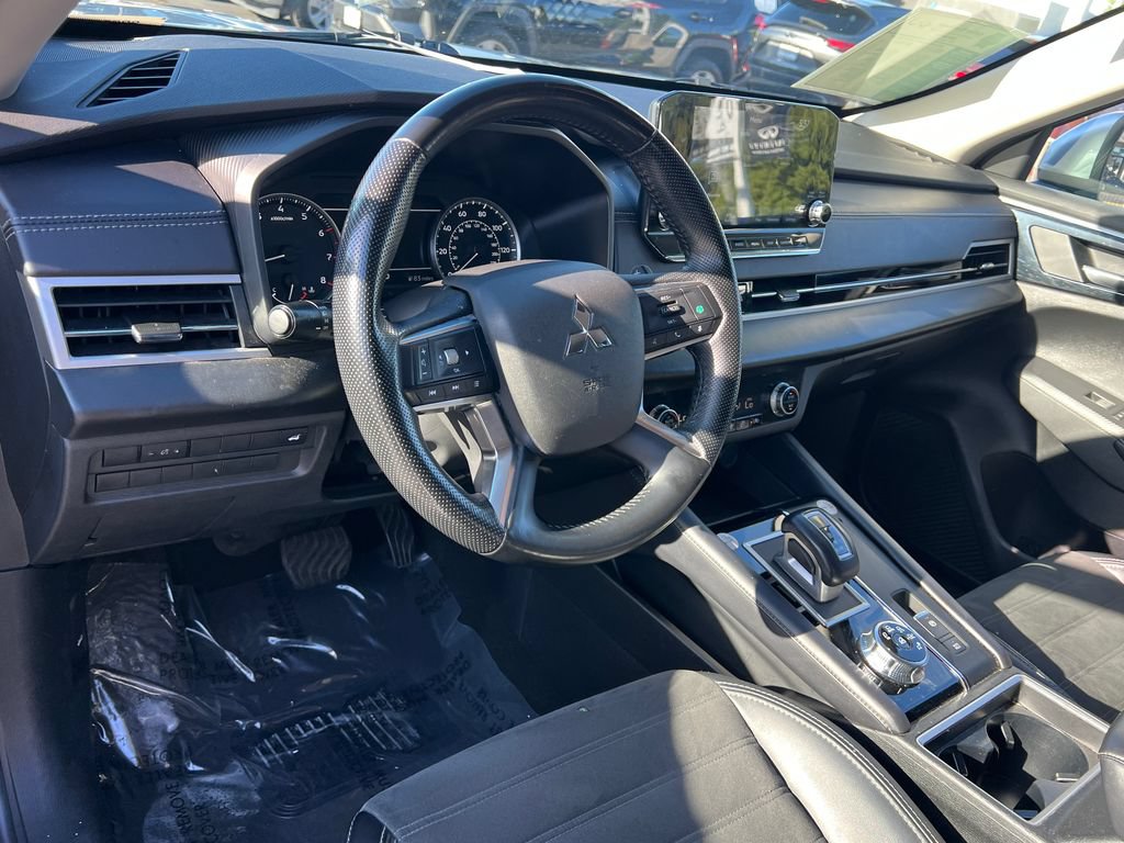 Used 2024 Mitsubishi Outlander SE FWD image 25