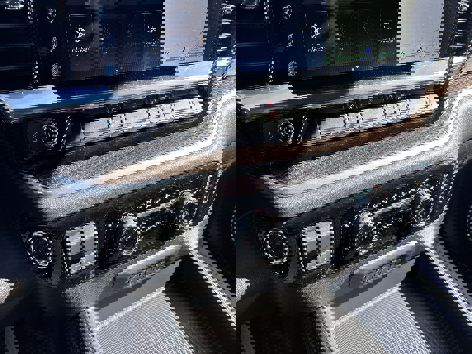 New 2026 Chevrolet Silverado 3500 LT w/ Convenience Package image 21