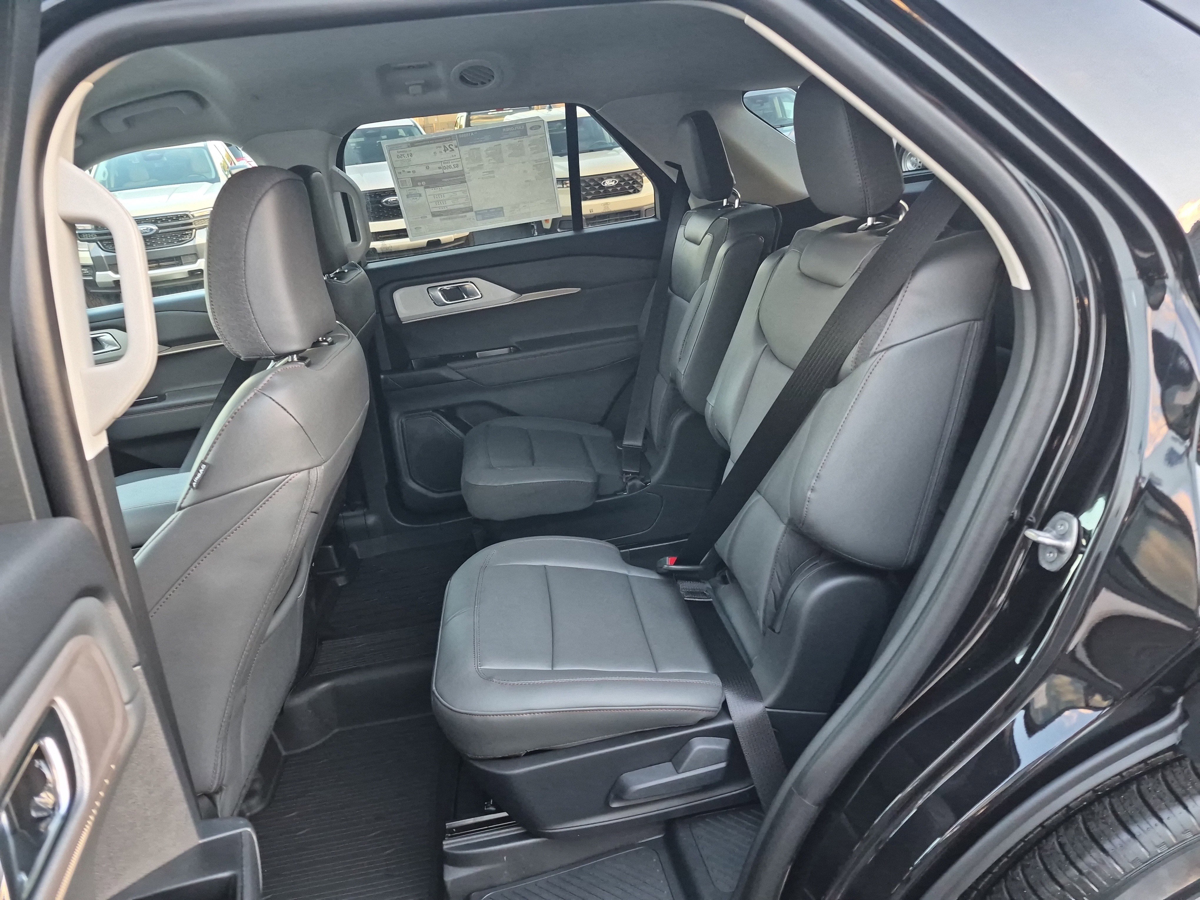 New 2026 Ford Explorer Active w/ Active Comfort Package image 14