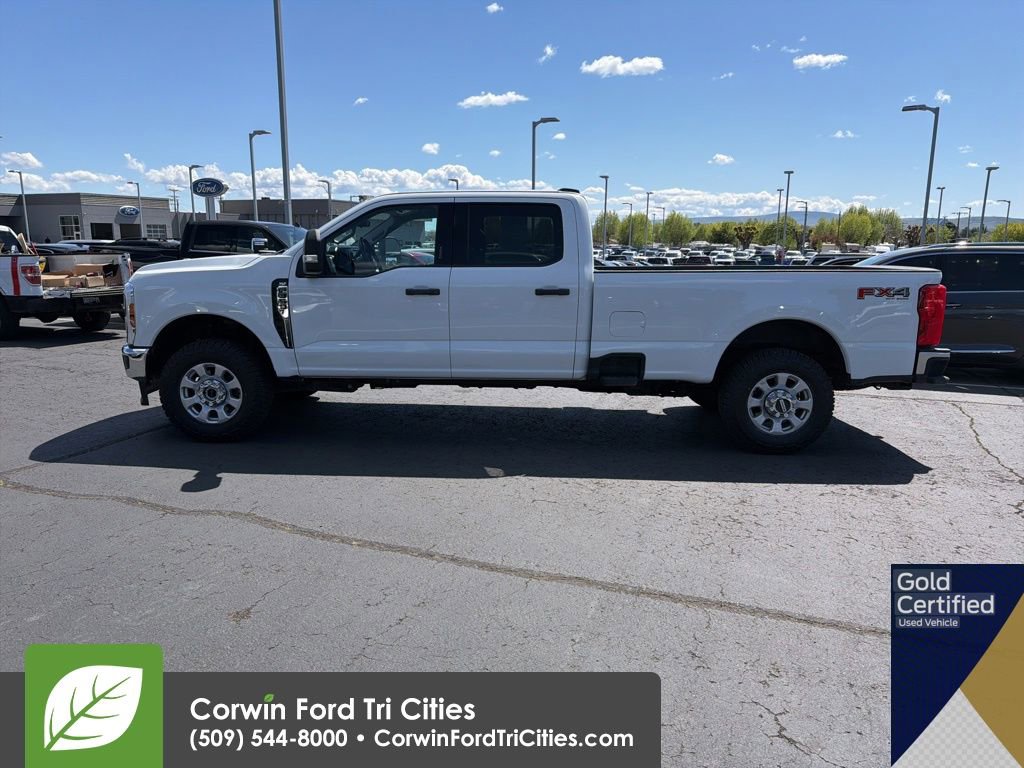 Used 2024 Ford F350 XLT w/ FX4 Off-Road Package AWD/4WD image 12