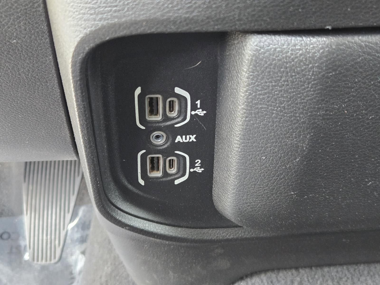 Used 2022 RAM 2500 Big Horn image 15