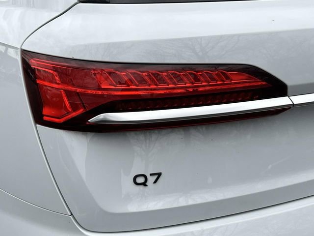 Used 2025 Audi Q7 3.0T Premium Plus w/ Premium Plus Package image 12