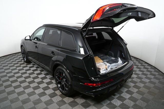 New 2026 Audi SQ7 Premium Plus image 31