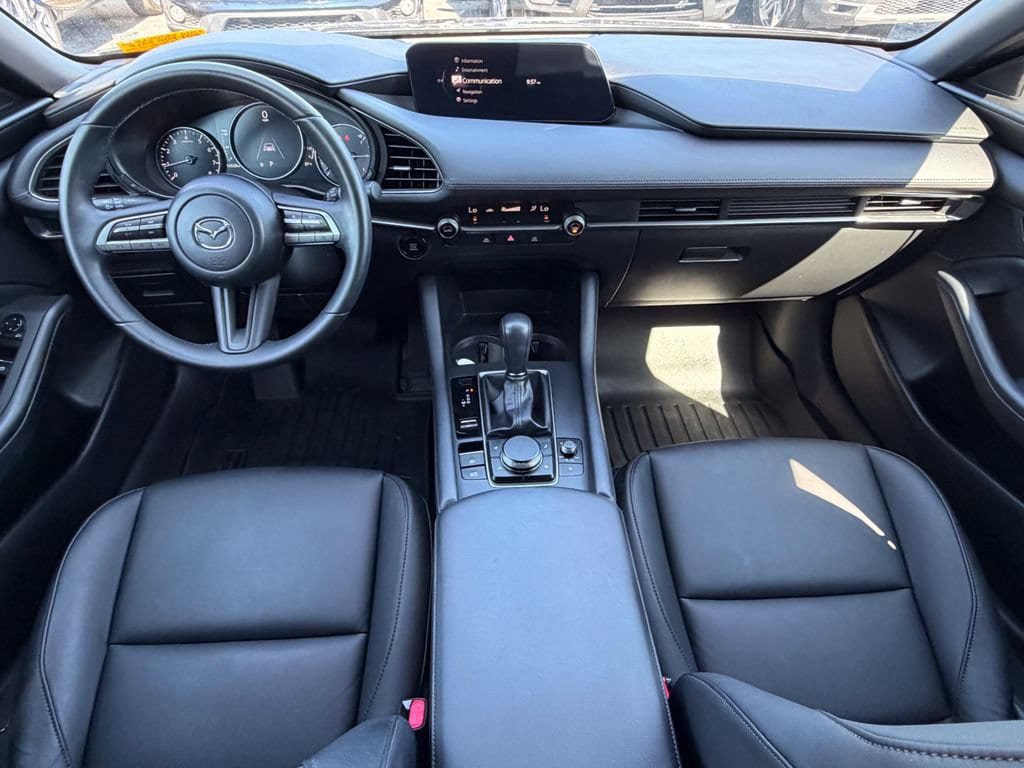 Used 2023 MAZDA MAZDA3 s FWD image 13