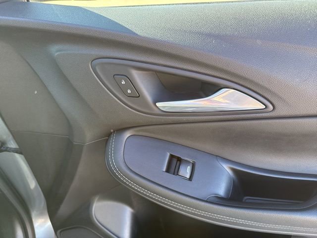 Used 2021 Buick Encore GX Preferred w/ Cold Weather Comfort Package image 47