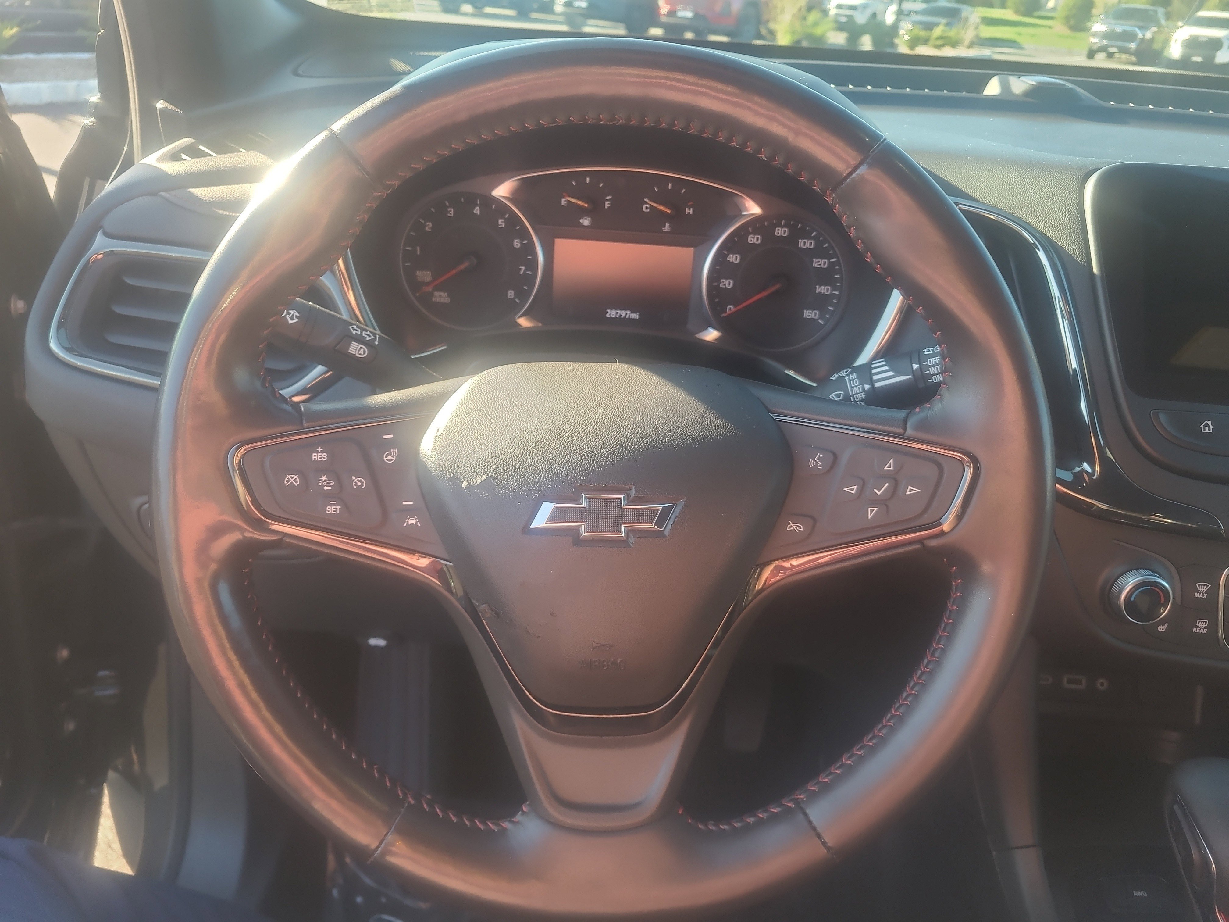 Used 2022 Chevrolet Equinox RS w/ Infotainment Package image 22