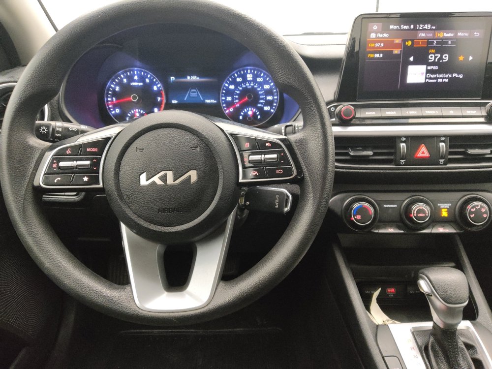 Used 2022 Kia Forte LXS FWD image 22