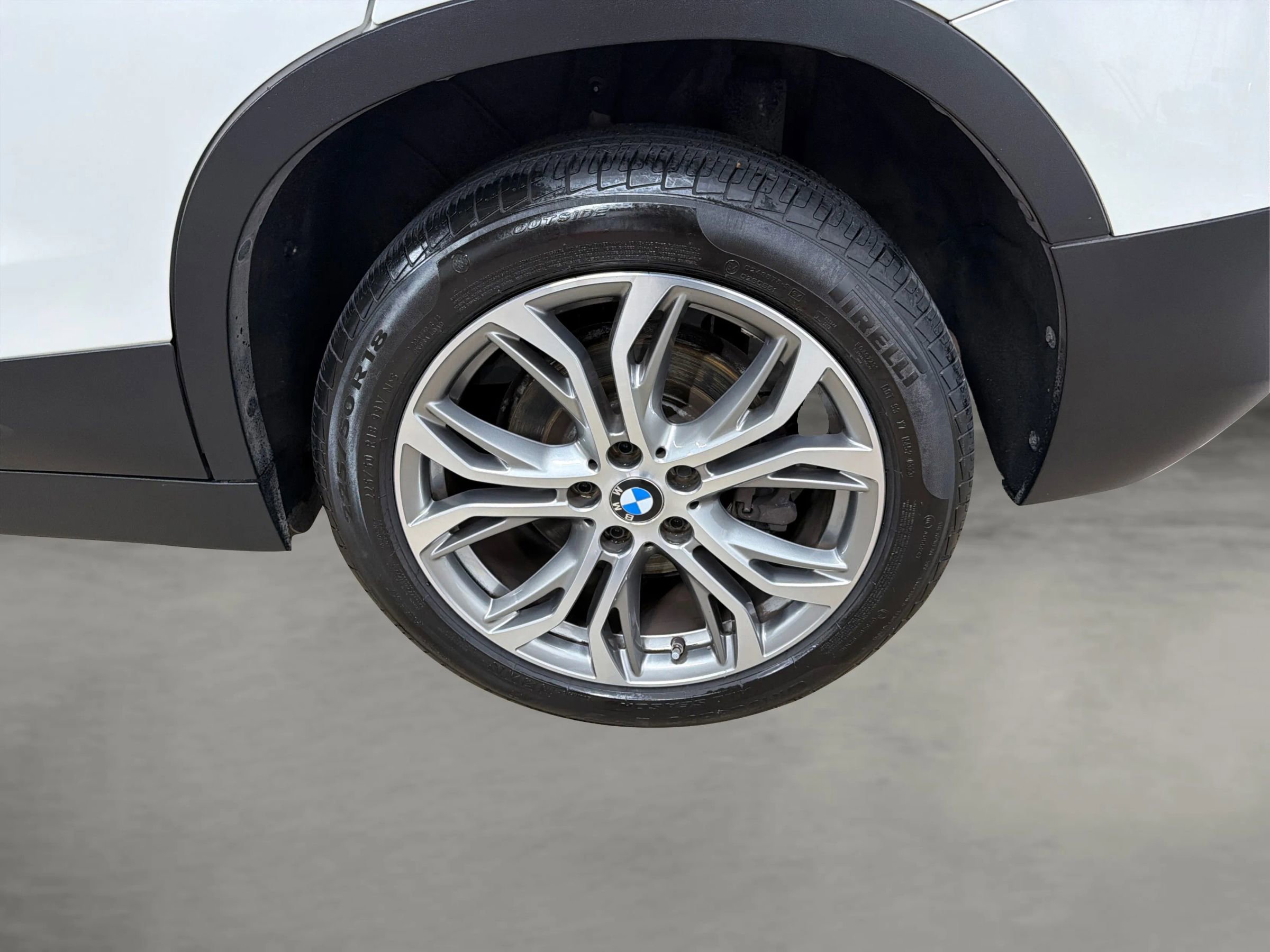 Used 2020 BMW X2 sDrive28i w/ Premium Package image 16