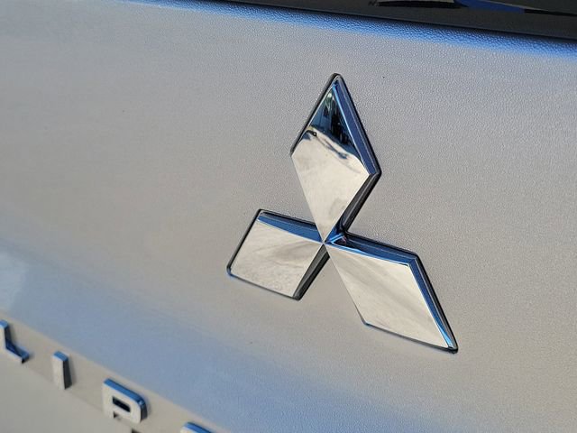 New 2026 Mitsubishi Eclipse Cross SEL AWD/4WD image 8