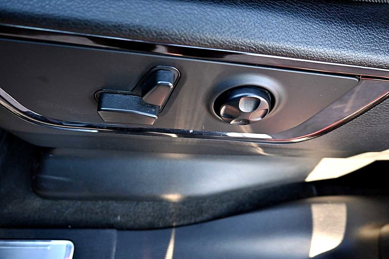 Used 2022 RAM 1500 Limited image 18