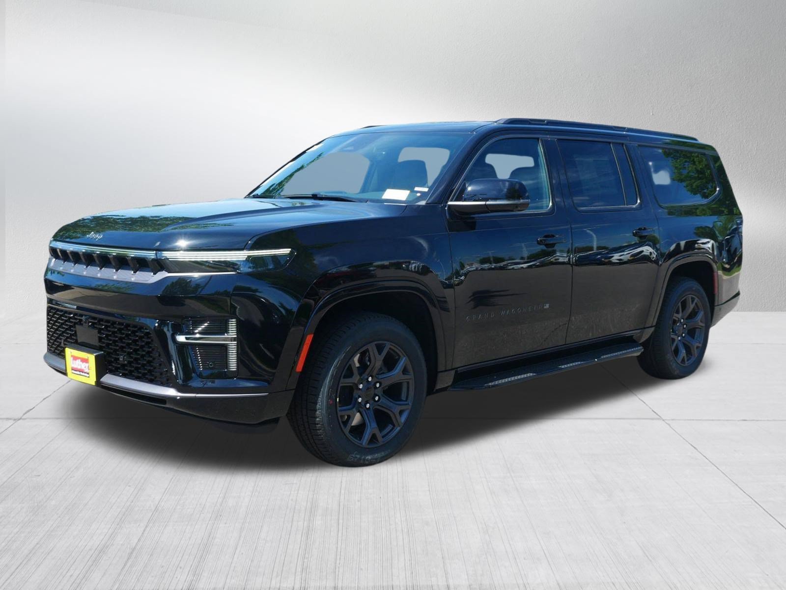 New 2026 Jeep Grand Wagoneer L Limited AWD/4WD image 3
