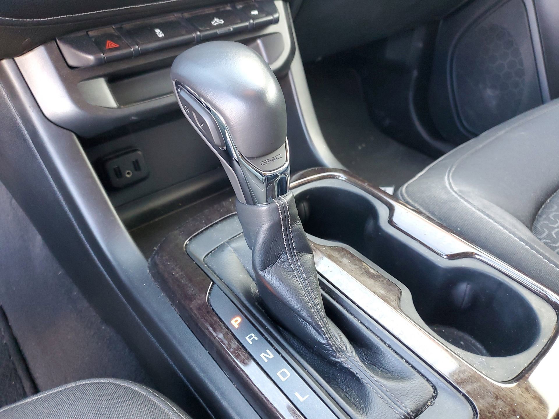 Certified 2022 GMC Canyon Elevation w/ Trailering Package image 14