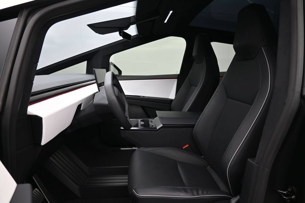 Used 2024 Tesla Cybertruck AWD Crew Cab image 10