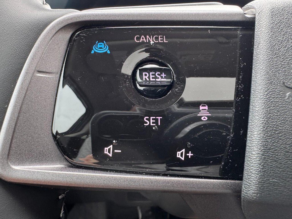 Certified 2025 Nissan Murano Platinum w/ Cargo Package AWD/4WD image 18